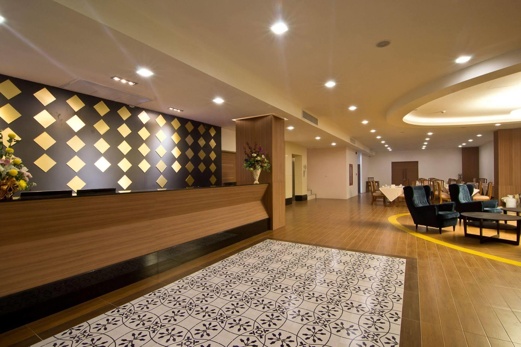 Tevan Jomtien Pattaya Exterior foto